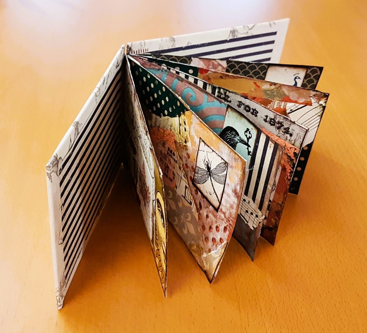 Mini art book